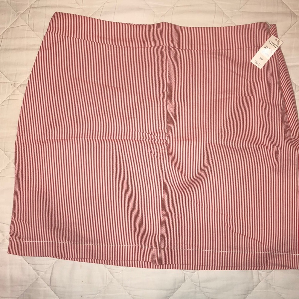 Talbots Red seersucker skort